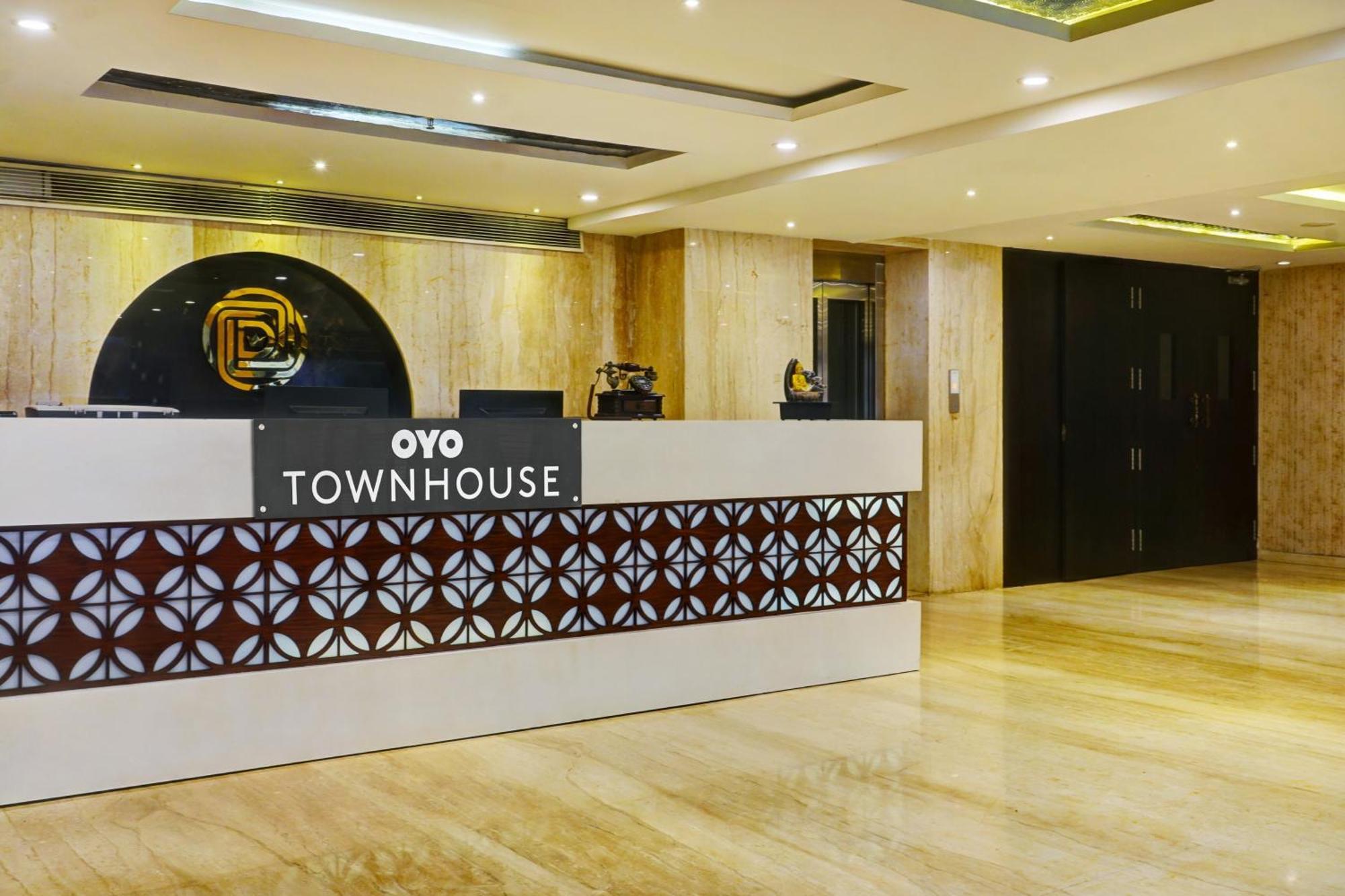 Super Townhouse Dev'S Inn By Cj Gunadala Kültér fotó