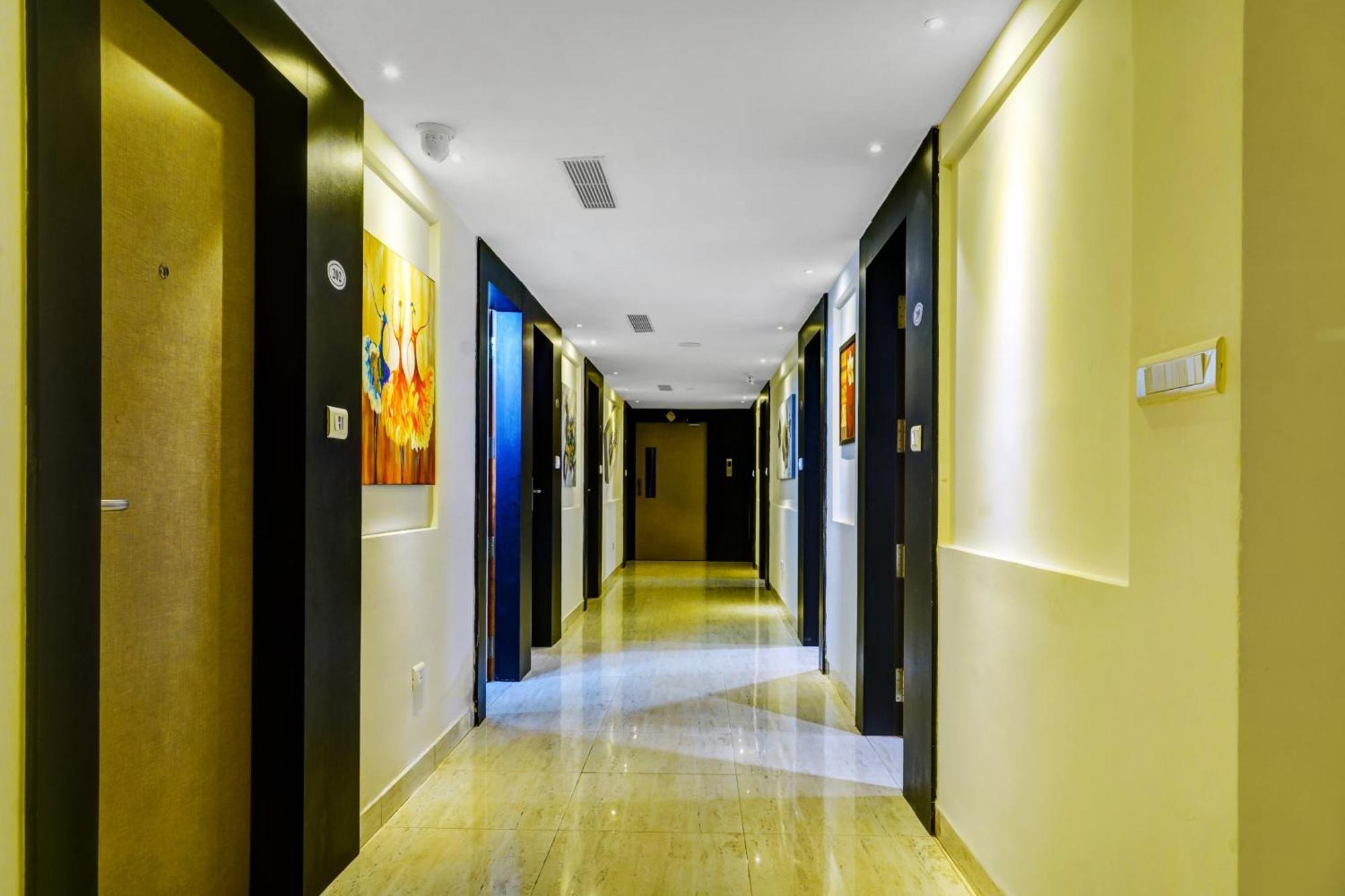 Super Townhouse Dev'S Inn By Cj Gunadala Kültér fotó